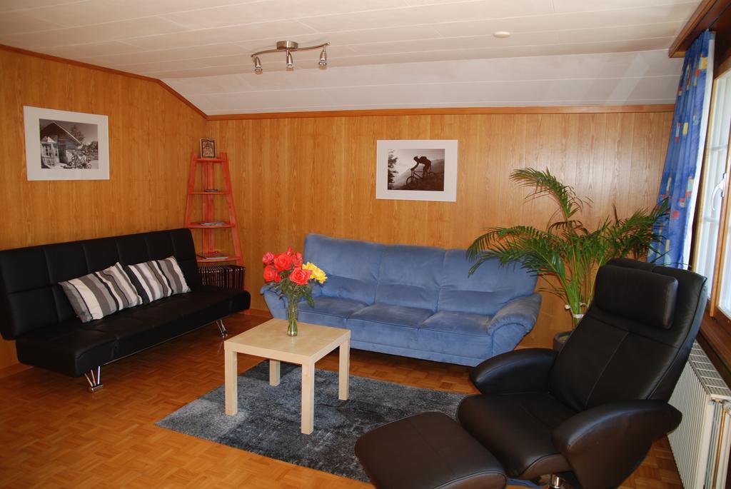 Ferienwohnung Chalet Tuftbach Grindelwald Zimmer foto