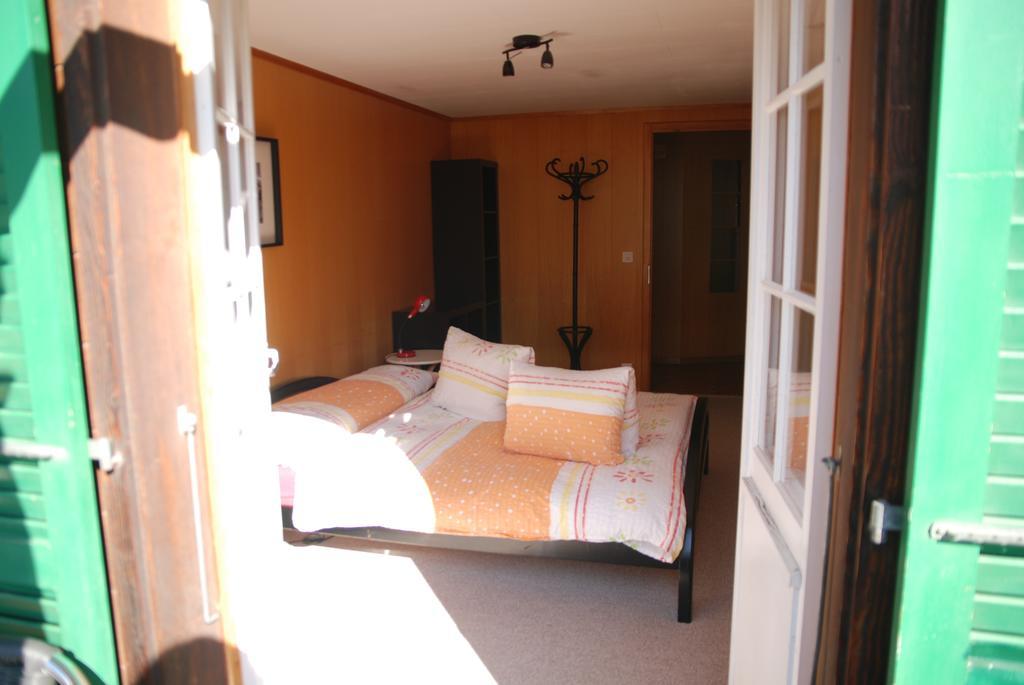 Ferienwohnung Chalet Tuftbach Grindelwald Zimmer foto